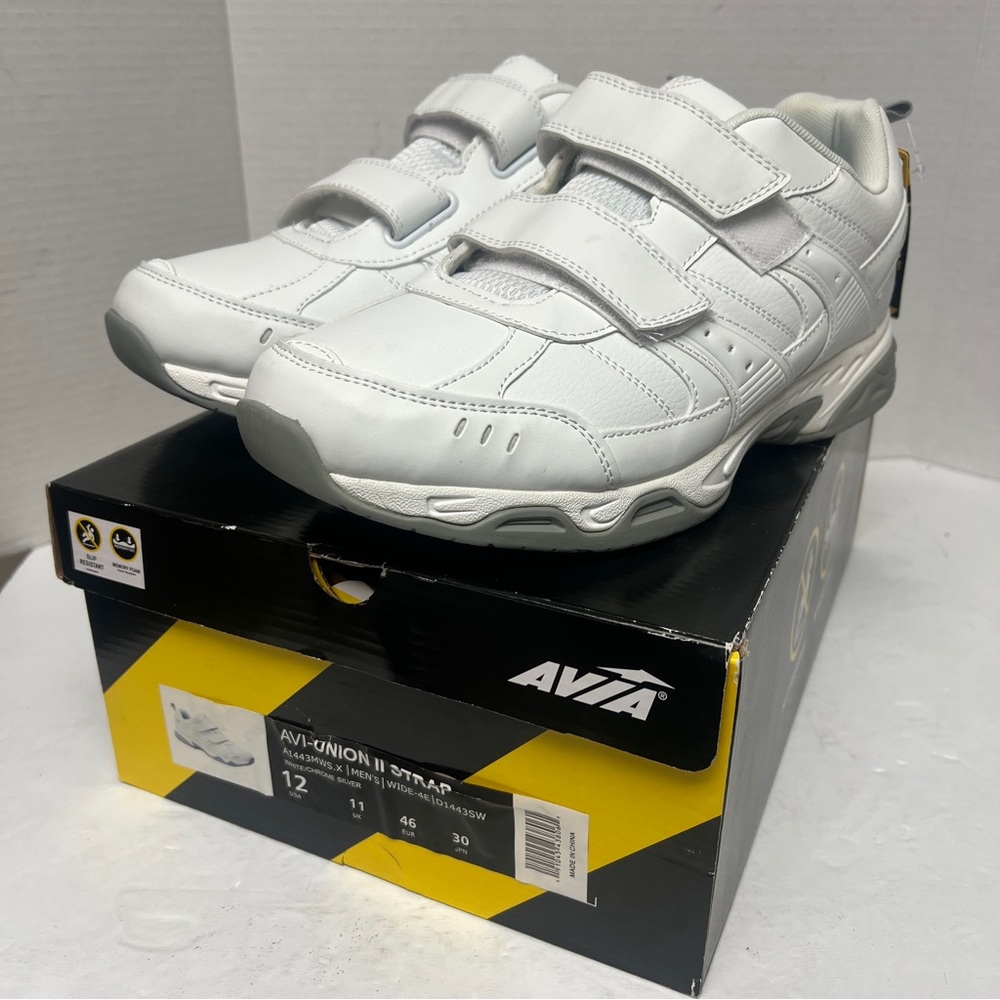 Avia White and Silver Men's Athletic Shoes size 12 Wide